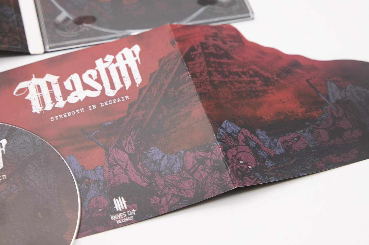 MASTIFF "Strength In Despair" Digipack CD
