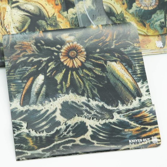 KNIVES OUT Records x IKAIKA

IKAIKA "A Demonstration of Pacific Fury" debut EP
Die-cut digipack clear CD w/ die-cut booklets and more

Get IKAIKA stuff at http://ikaika.kbivesoutstore.com
@ikaikahc

#ikaika #ikaikahxc #ikaikahc #knivesoutrecords #knivesoutz #knivesout #pacificfury #paris #maui #hawaiihc #hawaii #mauicountyhc #joshcouture #hammerandnail #digipack #knvz #9vz #diecut #diecutting #art